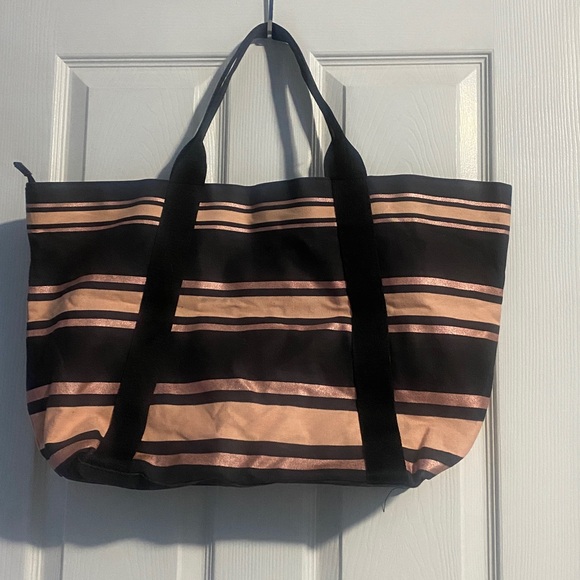 Victoria’s Secret striped tote beach bag - Picture 3 of 3